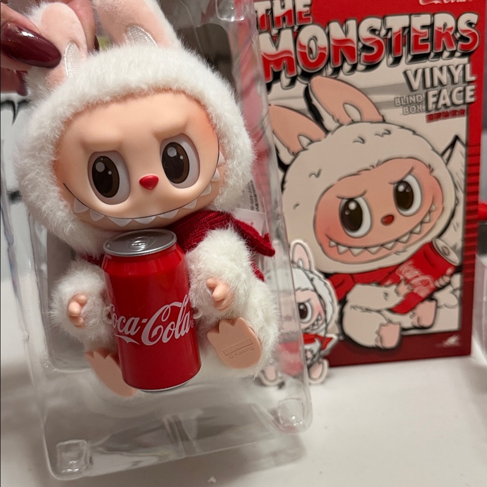 The Monster Vinyl Figure - LABUBU - CONFIRMED Happy Factor